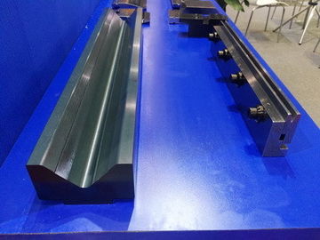 Термическая обработка 60HRC пробивая плашки тормоза прессы механического инструмента гибочной машины 6m длинная
