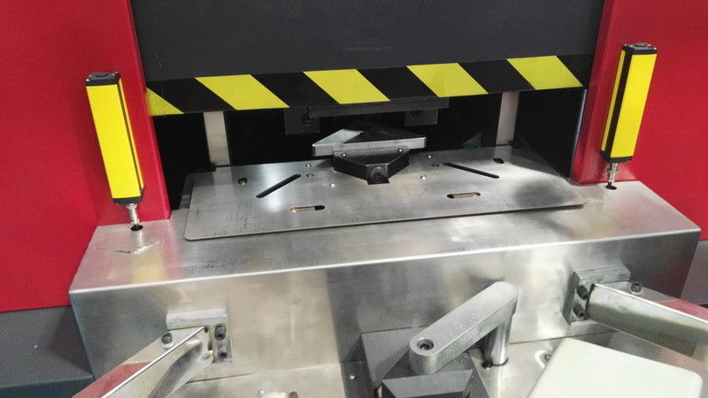 Угол панели/коробки Steeel формируя машину CNC угловую бывшую гнуть угол 90 градусов