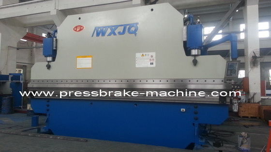 Купить Гибочной машины плиты Manaul мотор сервопривода гидровлической механически online manufacture