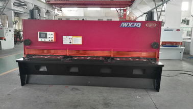 Купить Лезвия нержавеющей стали машины ножниц гильотины ножниц листа КНК автоматические гидравлические online manufacture