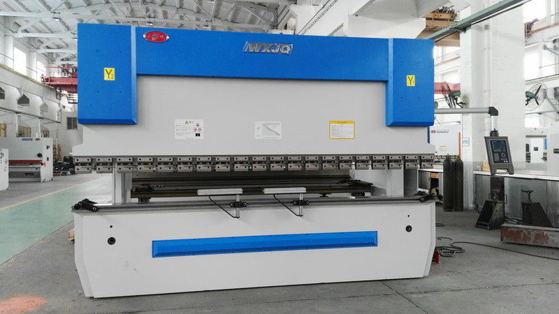 4M Длинный лист металлический CNC гидравлический пресс Брек обработка C-канала стали