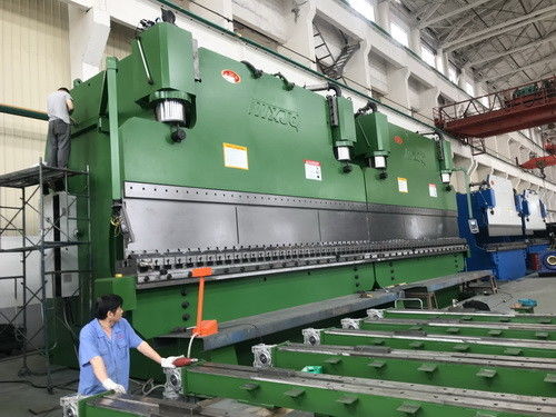 1200 тонн LVD CNC Tandem Press Brake Machine 100- 3000 тонн Длина стола 2 - 12 м
